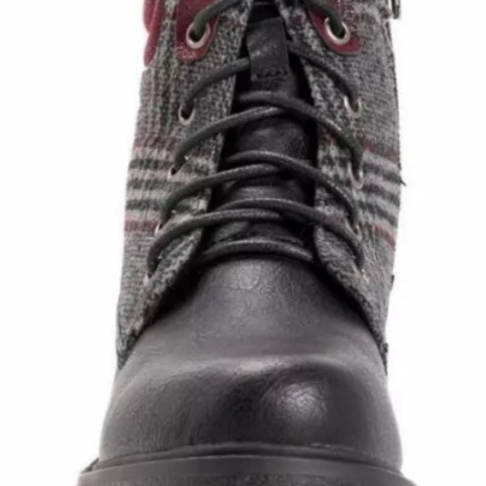 Muk Luks Women’s Catalina Lace Up Ankle Combat Boot Black/Marron/Plaid Sz. 9 NWT - Picture 7 of 8